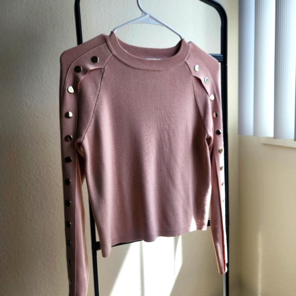Morgan de Toi Pink Button Details